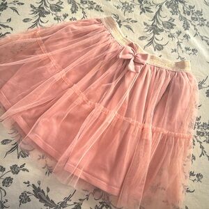 PEOPLE brand - Flared skirt in tulle with an elasticized waistband.